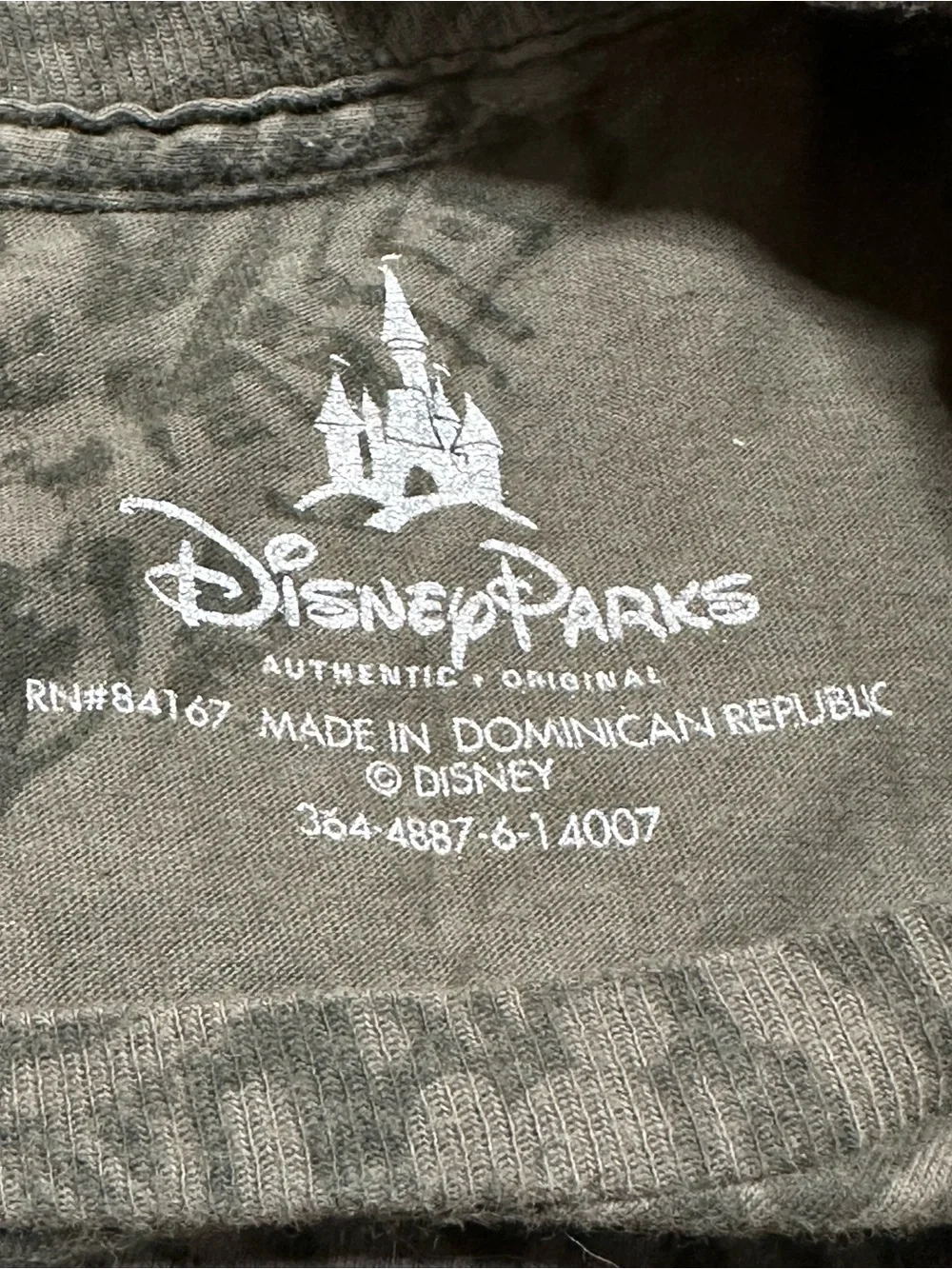 DISNEYLAND Resort Tee Shirt Disney Parks Extra-Large Olive Green Graphic Tee